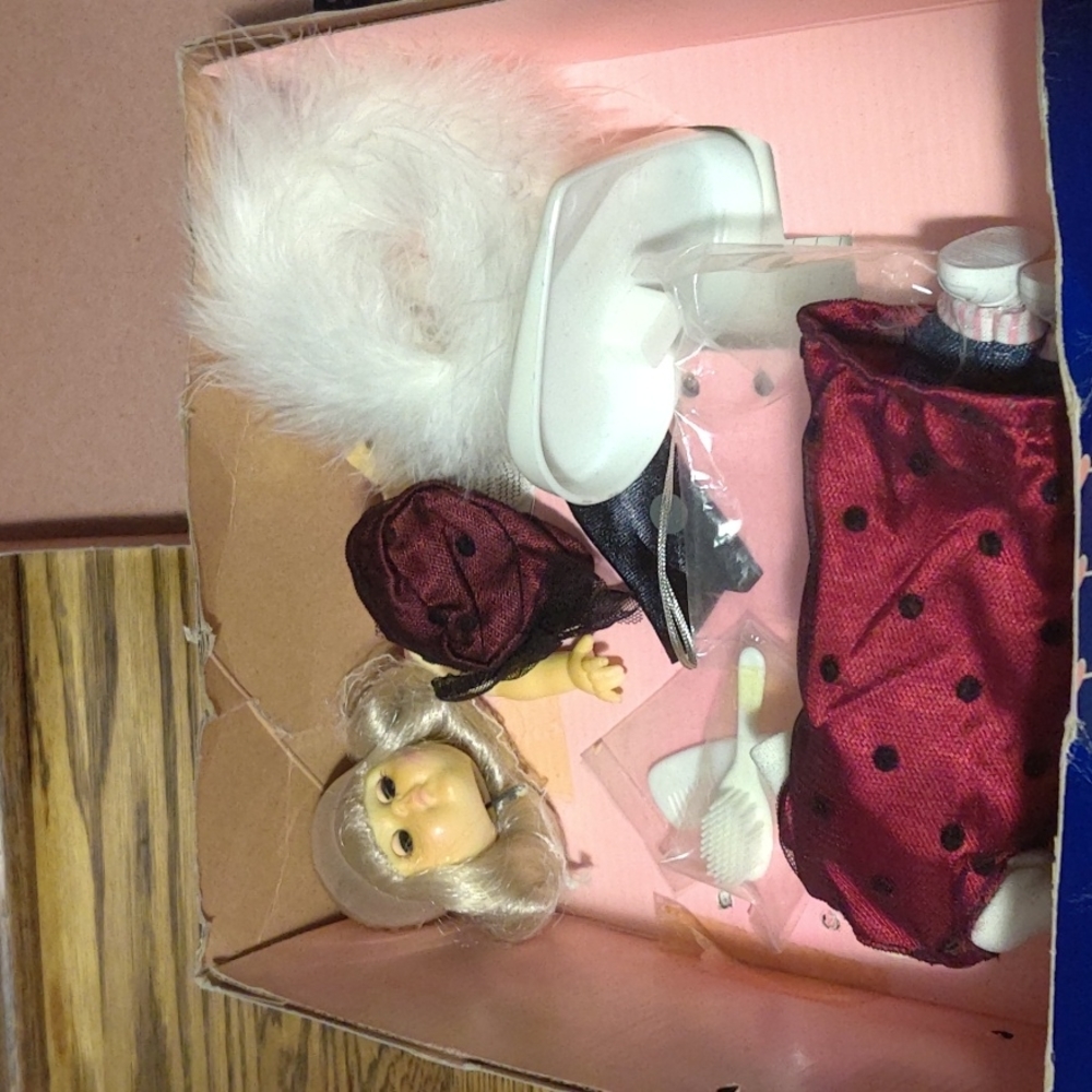Ginny doll *reassembly required*